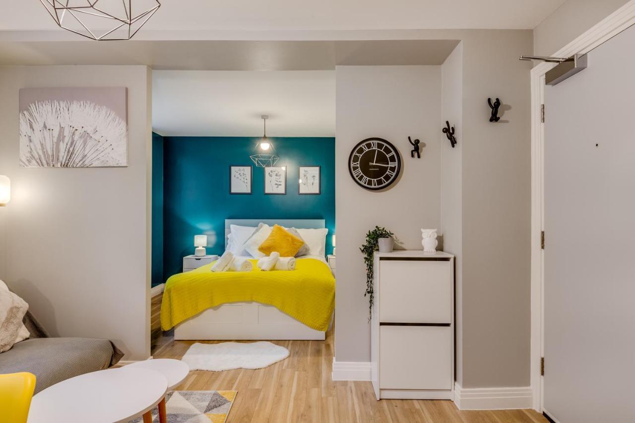 Apartment Modern Serviced Town Centre Up To 4people Stevenage