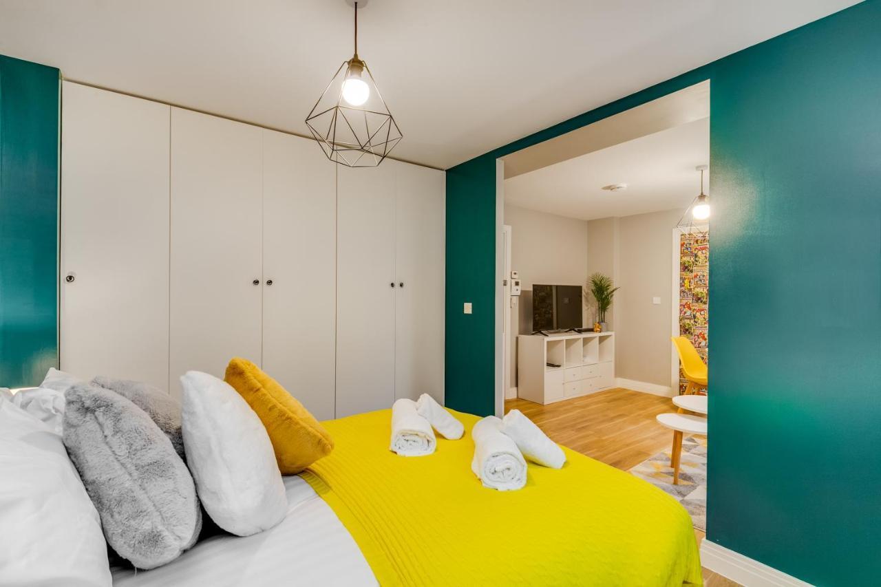 Apartment Modern Serviced Town Centre Up To 4people Stevenage