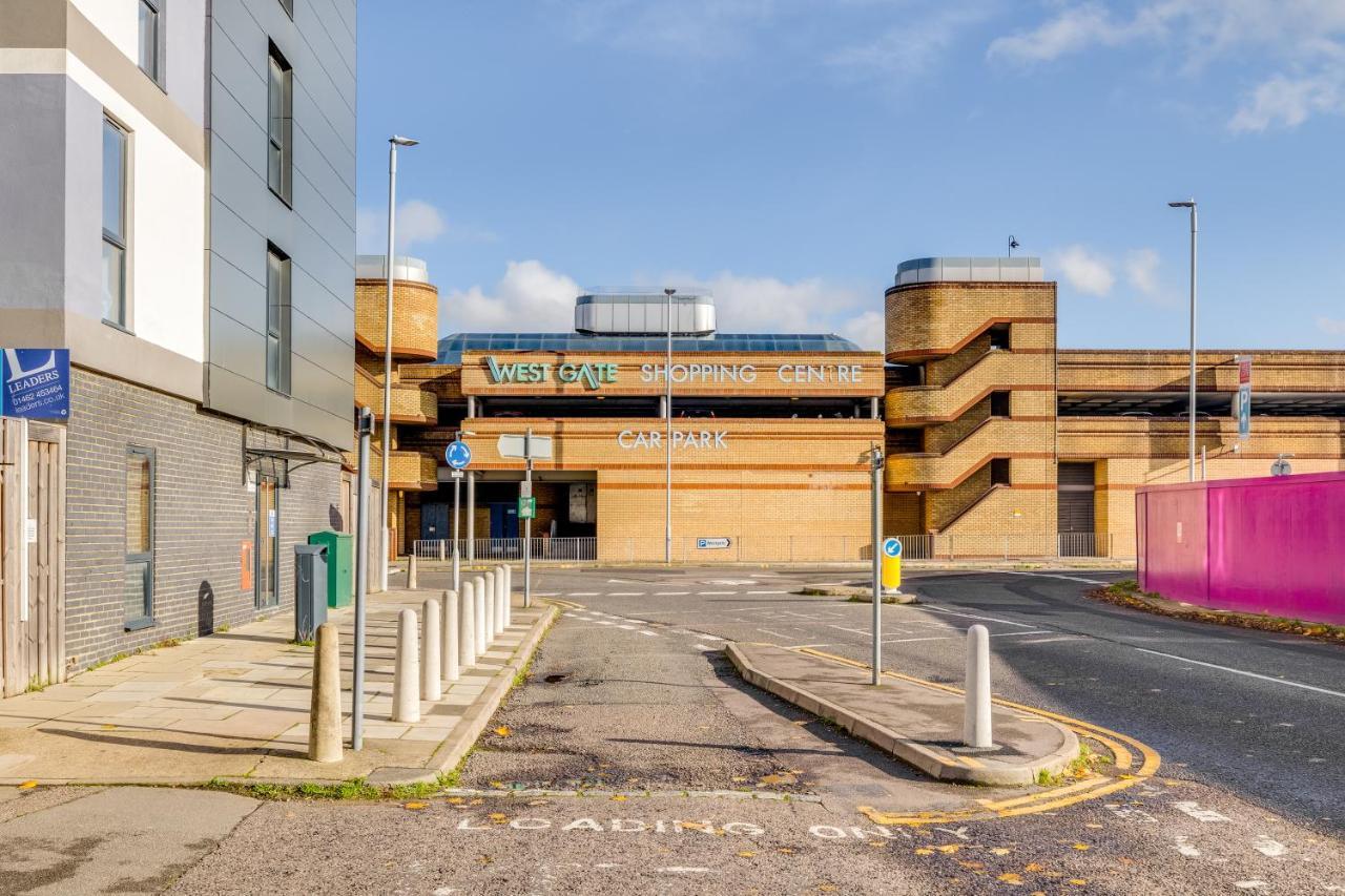 Modern Serviced Town Centre Up To 4people Apartment Stevenage